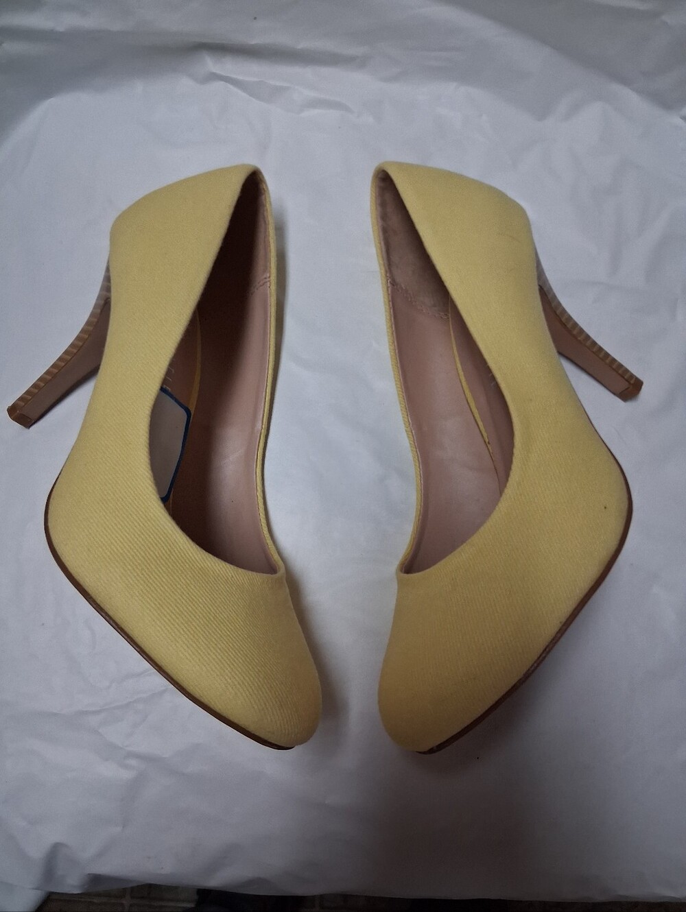 Kelly And Katie Coderno Women's Pump Heel Shoes Yellow Fabric Sz 8 Preowned